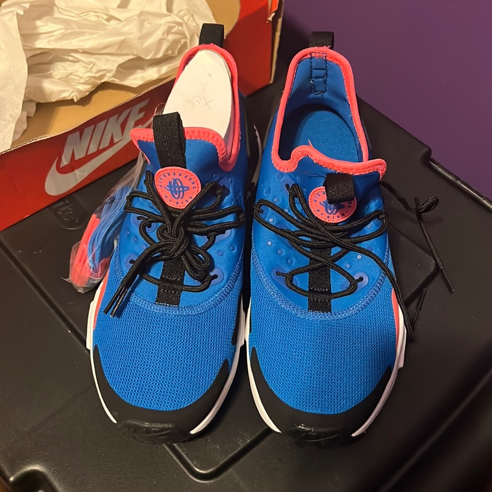 Brand new air huarache drifts